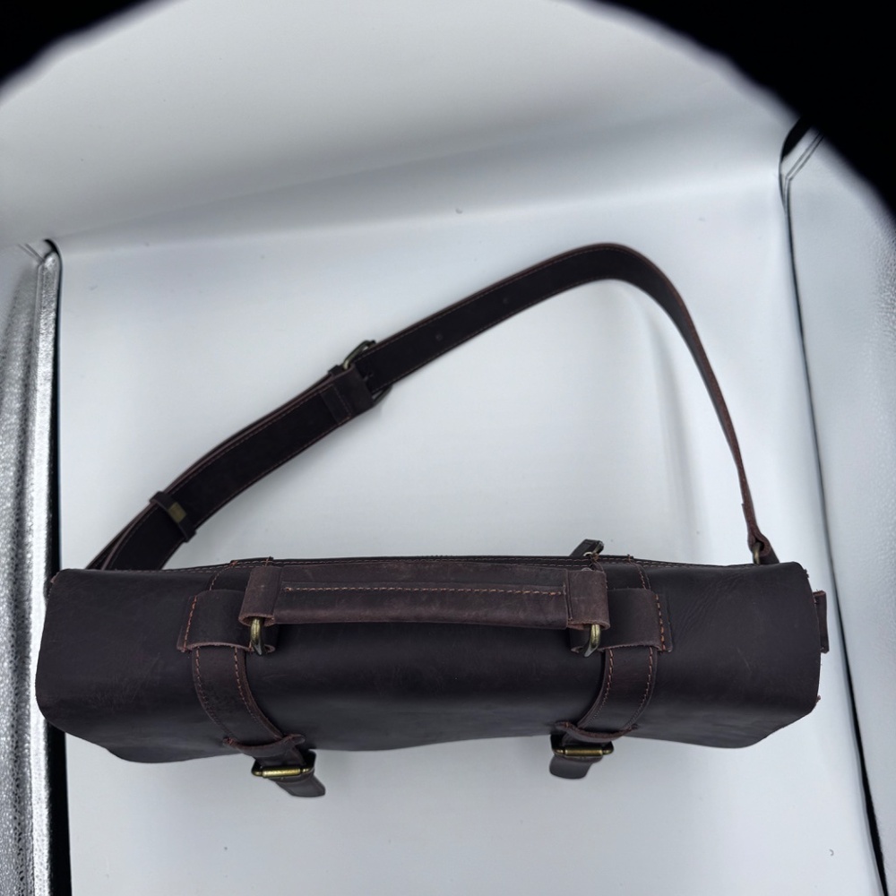 Timber‎ & Hide Brown Leather Courier Bag - Picture 5 of 7